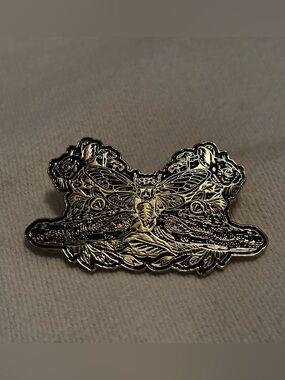Freehand Goods x V Steiner pin